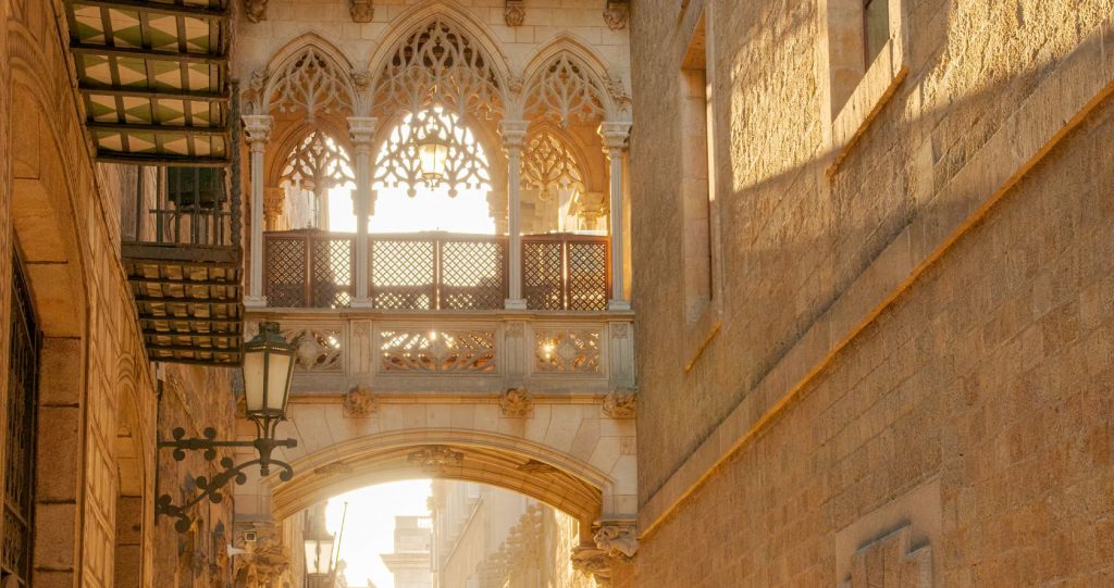 UNIQ Stories: Exploring Barcelona’s Gothic Quarter
